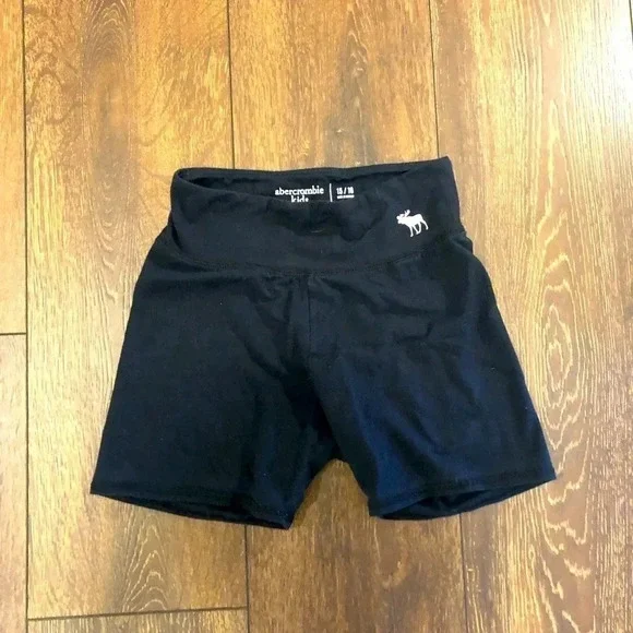 Abercrombie Kids Stretch Shorts - Picture 2 of 3